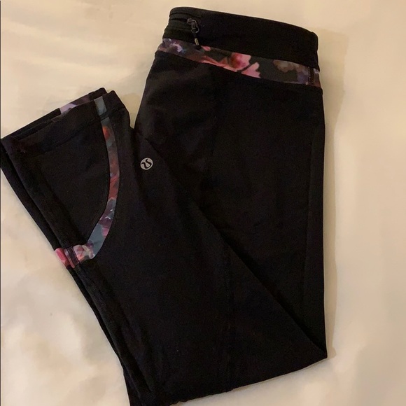 lululemon athletica Pants - Lululemon run inspire crop leggings floral 8